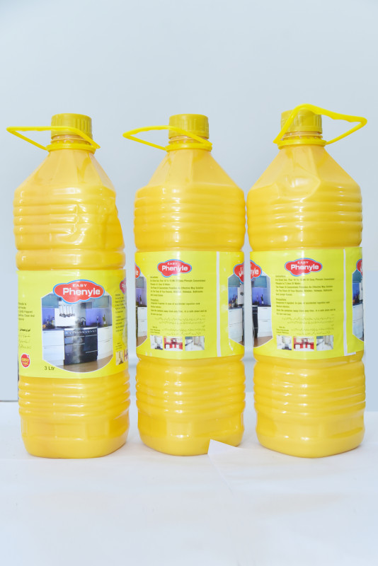 Phenyl  Liquies mop spray